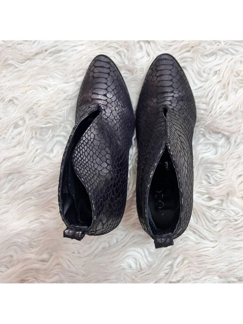 Matisse black leather